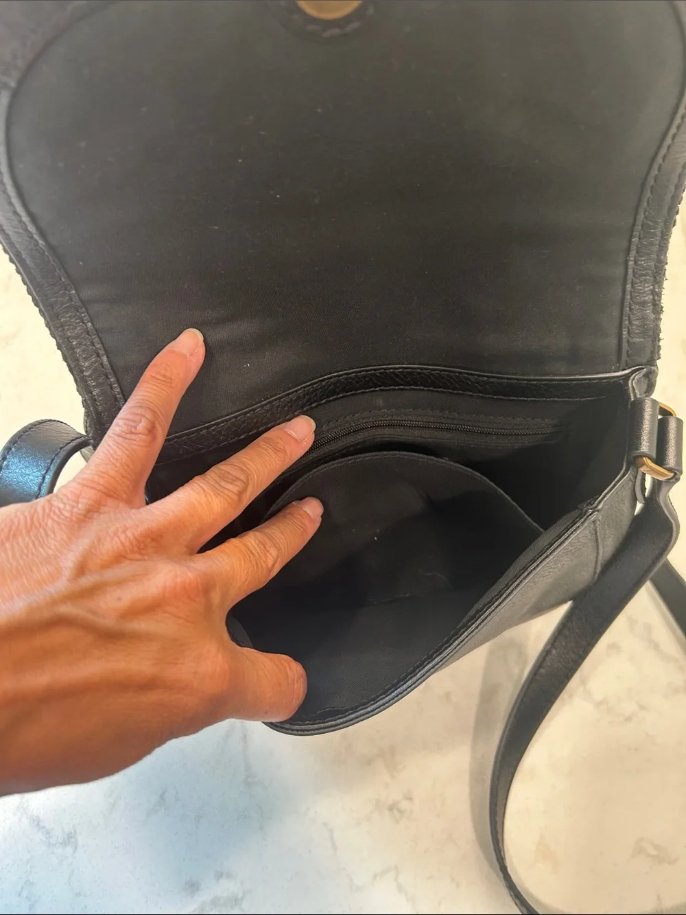 Fossil Emi Leather Tassel Crossbody Black Saddle Bag